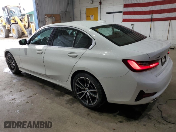 2022 BMW 3 Series 330i xDrive with VIN 3MW5R7J01N8C78063, listed as a Copart auction lot 55321055 with 22,797 mi miles and Salvage title. Bid and sale history available at DreamBid. Image 2.