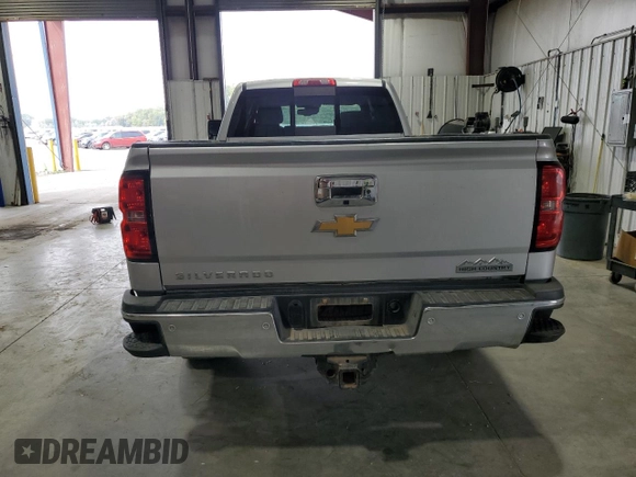 2015 Chevrolet Silverado 3500HD LTZ with VIN 1GC4K0E85FF618155, listed as a Copart auction lot 70803034 with 188,428 mi miles and Salvage Title. Bid and sale history available at carsss.com. Image 6.