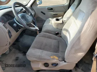 2001 Ford F-150 XL z VIN 1FTZF17261NB79183, wystawiony jako Copart lot #88478625 z przebiegiem Nie podano mil oraz Szkoda całkowita • Salvage title. Historia ofert i sprzedaży dostępna na DreamBid. Obrazek 7.