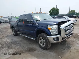 2012 Ford F-250 XL z VIN 1FT7W2B67CEB51810, wystawiony jako IAAI lot #42492001 z przebiegiem 197 840 mil mil oraz . Historia ofert i sprzedaży dostępna na DreamBid. Obrazek 1.