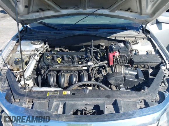 2012 Ford Fusion SE with VIN 3FAHP0HA7CR341742, listed as a IAAI auction lot 41670815 with 211,148 mi miles. Bid and sale history available at carsss.com. Image 10.