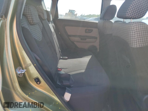 2010 Kia Soul + with VIN KNDJT2A25A7177093, listed as a Copart auction lot 52993405 with 119,694 mi miles and Clean Title. Bid and sale history available at DreamBid. Image 11.