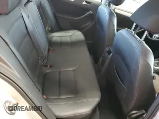 2011 Volkswagen Jetta SEL z VIN 3VWLZ7AJ5BM332905, wystawiony jako Copart lot #61913255 z przebiegiem Nie podano mil oraz Czysty tytuł • Clean title. Historia ofert i sprzedaży dostępna na DreamBid. Obrazek 10.