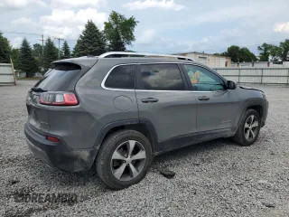 2019 Jeep Cherokee High Altitude with VIN 1C4PJMDX3KD422012, listed as a Copart auction lot 63529295 with 119,317 mi miles and Salvage title. Bid and sale history available at DreamBid. Image 3.