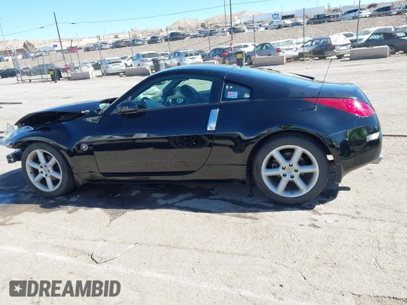 2005 Nissan 350Z Touring with VIN JN1AZ34E25M650632, listed as a IAAI auction lot 41645033 with Not Provided miles. Bid and sale history available at carsss.com. Image 13.