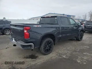 2024 Chevrolet Silverado 1500 LT with VIN 1GCPDKEK2RZ111943, listed as a Copart auction lot 46296655 with 39,474 mi miles and Salvage Title. Bid and sale history available at DreamBid. Image 3.