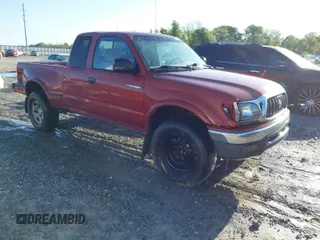 2003 Toyota Tacoma PreRunner with VIN 5TESN92N13Z217262, listed as a IAAI auction lot 41966002 with 249,268 mi miles. Bid and sale history available at carsss.com. Image 1.