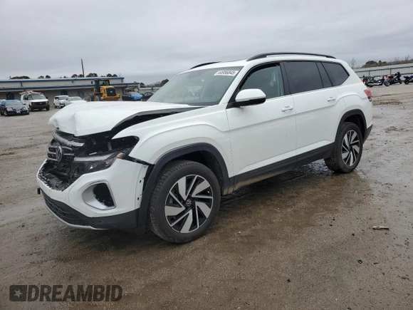 2025 Volkswagen Atlas SE z VIN 1V2JR2CA2SC522901, wystawiony jako Copart lot #44956845 z przebiegiem 1 591 mil mil oraz Szkoda całkowita • Salvage title. Historia ofert i sprzedaży dostępna na DreamBid. Obrazek 1.