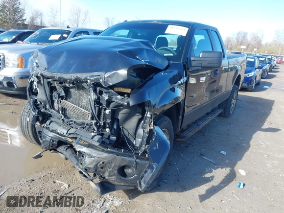 2014 Ford F-150 XL z VIN 1FTFX1EF7EFB58560, wystawiony jako IAAI lot #41936603 z przebiegiem 181 217 mil mil oraz . Historia ofert i sprzedaży dostępna na DreamBid. Obrazek 6.