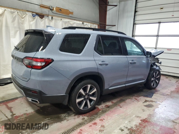 2024 Honda Pilot Touring with VIN 5FNYG1H72RB039726, listed as a Copart auction lot 81372524 with 10,851 mi miles and Salvage Title. Bid and sale history available at carsss.com. Image 3.