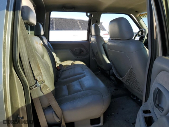 2000 GMC Sierra 2500 Crew Cab with VIN 1GTGK23J2YF511601, listed as a Copart auction lot 76959534 with NaN miles and Salvage Title. Bid and sale history available at carsss.com. Image 10.