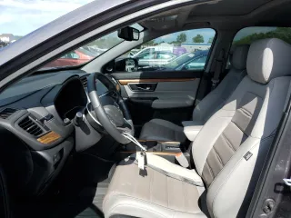 2021 Honda CR-V Touring z VIN 2HKRW2H95MH675002, wystawiony jako Copart lot #57340315 z przebiegiem 41 159 mil mil oraz Szkoda całkowita • Salvage title. Historia ofert i sprzedaży dostępna na DreamBid. Obrazek 7.