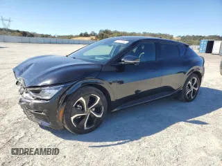 2022 Kia EV6 GT-Line with VIN KNDC4DLC4N5032040, listed as a Copart auction lot 71477664 with 77,085 mi miles and Salvage Title. Bid and sale history available at carsss.com. Image 1.