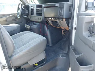 2008 Chevrolet Express Cargo Van with VIN 1GCFG15X281178354, listed as a IAAI auction lot 41827697 with 156,535 mi miles. Bid and sale history available at carsss.com. Image 5.