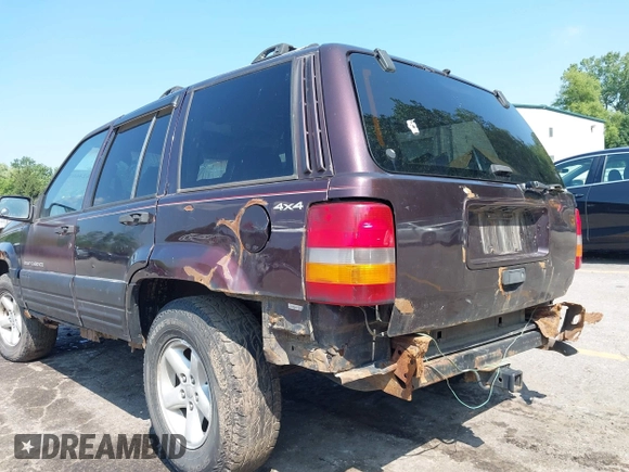 1997 Jeep Grand Cherokee Laredo with VIN 1J4GZ58S0VC708420, listed as a IAAI auction lot 42624603 with Not provided miles and . Bid and sale history available at DreamBid. Image 12.