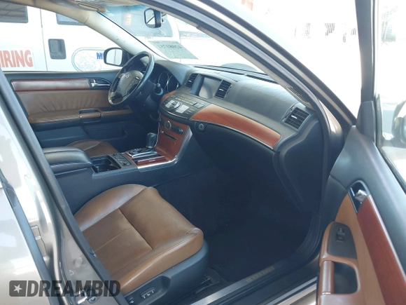 2007 Infiniti M x with VIN JNKAY01F67M457638, listed as a IAAI auction lot 42080751 with Not Provided miles. Bid and sale history available at carsss.com. Image 5.