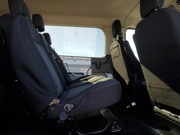 2023 Ford Transit Passenger XL with VIN 1FBAX2Y84PKA07378, listed as a Copart auction lot 46208235 with 40,517 mi miles and Non repairable. Bid and sale history available at DreamBid. Image 11.