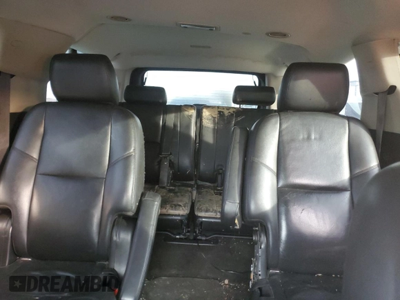 2011 GMC Yukon XL Denali z VIN 1GKS2MEF9BR378196, wystawiony jako Copart lot #42394455 z przebiegiem 257 736 mil mil oraz Szkody całkowita. Historia ofert i sprzedaży dostępna na DreamBid. Obrazek 10.