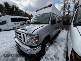 2014 Ford Econoline Cargo Commercial with VIN 1FTNS2EW7EDB18538, listed as a Copart auction lot 44216815 with 130,432 mi miles and Clean Title. Bid and sale history available at carsss.com. Image 2.