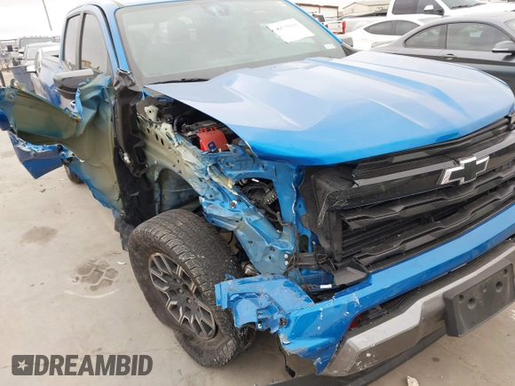 2023 Chevrolet Colorado 4WD Z71 with VIN 1GCPTDEK5P1132246, listed as a IAAI auction lot 41725699 with 24,874 mi miles and . Bid and sale history available at DreamBid. Image 6.