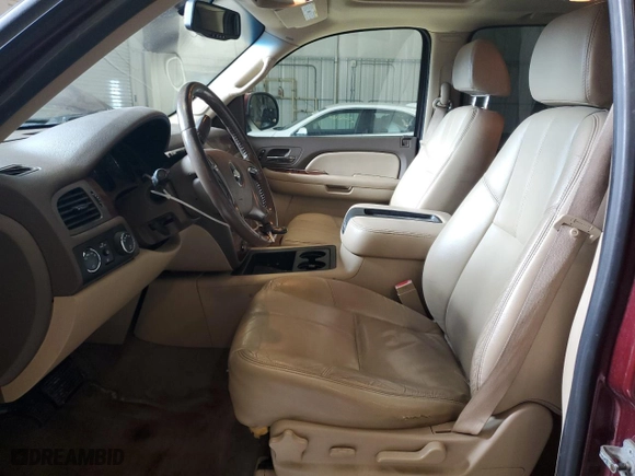 2009 Chevrolet Suburban LT w/2LT with VIN 1GNFK26329R158406, listed as a Copart auction lot 48374715 with 226,621 mi miles and Salvage Title. Bid and sale history available at carsss.com. Image 7.
