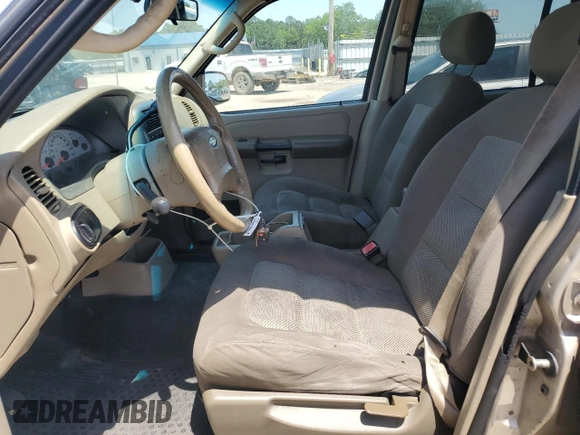 2005 Ford Explorer Sport Trac XLS с VIN 1FMZU67K15UB99433, выставлен на аукционе Copart как лот 57347385 с пробегом 230 533 миль миль и Чистый • Clean title. История ставок и продаж доступна на DreamBid. Изображение 7.