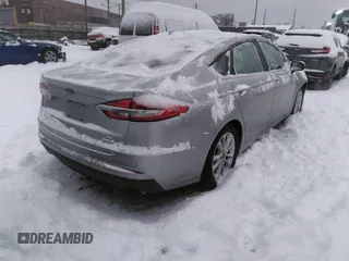 2020 Ford Fusion SE with VIN 3FA6P0HD6LR186599, listed as a IAAI auction lot 41541530 with 0 mi miles. Bid and sale history available at carsss.com. Image 4.