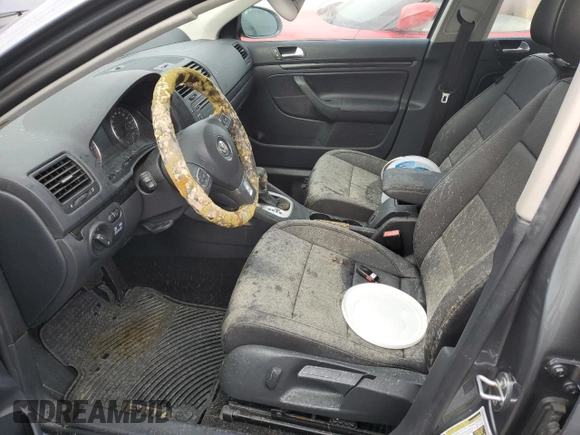 2010 Volkswagen Jetta TDI with VIN 3VWRL7AJ7AM112353, listed as a Copart auction lot 74668104 with Not provided miles and Clean title. Bid and sale history available at DreamBid. Image 7.