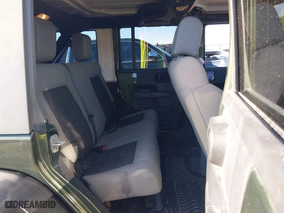 2008 Jeep Wrangler Unlimited X with VIN 1J8GA39118L594626, listed as a IAAI auction lot 41618878 with 166,071 mi miles. Bid and sale history available at carsss.com. Image 8.