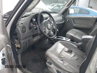 2005 Jeep Liberty Limited with VIN 1J4GL58KX5W632558, listed as a IAAI auction lot 42143440 with 214,079 mi miles and . Bid and sale history available at carsss.com. Image 5.