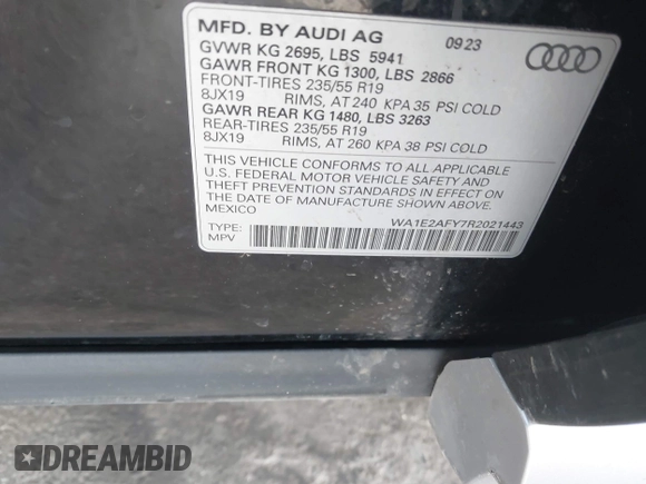 2024 Audi Q5 S line Premium Plus z VIN WA1E2AFY7R2021443, wystawiony jako IAAI lot #41534974 z przebiegiem 7 512 mil mil oraz . Historia ofert i sprzedaży dostępna na DreamBid. Obrazek 9.