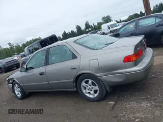 2001 Toyota Camry CE z VIN 4T1BG22K31U097733, wystawiony jako IAAI lot #42276687 z przebiegiem 180 357 mil mil oraz . Historia ofert i sprzedaży dostępna na DreamBid. Obrazek 14.