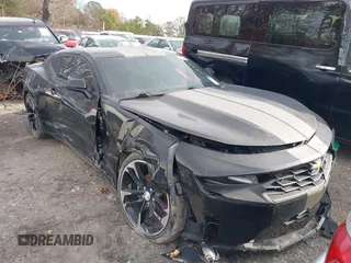 2020 Chevrolet Camaro 1LT z VIN 1G1FB1RS0L0118240, wystawiony jako IAAI lot #42281280 z przebiegiem Nie podano mil oraz . Historia ofert i sprzedaży dostępna na DreamBid. Obrazek 1.