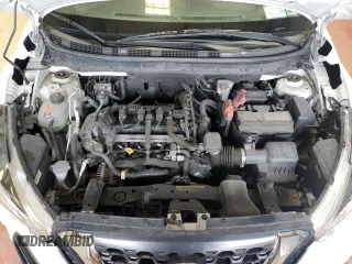 2019 Nissan Kicks S with VIN 3N1CP5CU4KL561427, listed as a Copart auction lot 52335125 with 34,035 mi miles and Salvage Title. Bid and sale history available at DreamBid. Image 12.