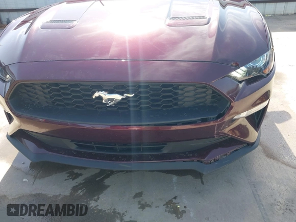 2018 Ford Mustang EcoBoost z VIN 1FA6P8TH3J5132136, wystawiony jako IAAI lot #41741496 z przebiegiem 62 526 mil mil oraz . Historia ofert i sprzedaży dostępna na DreamBid. Obrazek 6.