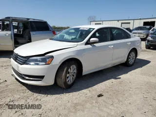 2015 Volkswagen Passat Wolfsburg Edition with VIN 1VWAS7A36FC027952, listed as a Copart auction lot 52092725 with 59,913 mi miles and Salvage title. Bid and sale history available at DreamBid. Image 1.