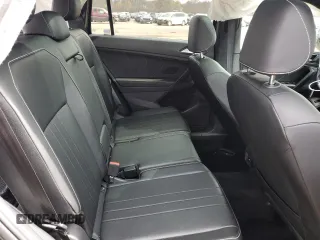 2022 Volkswagen Tiguan SE R-Line Black z VIN 3VV8B7AX9NM118989, wystawiony jako Copart lot #53507765 z przebiegiem 41 852 mil mil oraz Szkoda całkowita • Salvage title. Historia ofert i sprzedaży dostępna na DreamBid. Obrazek 12.