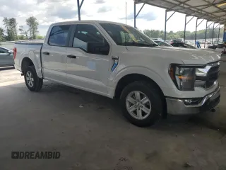 2023 Ford F-150 XL z VIN 1FTEW1C8XPKD33994, wystawiony jako Copart lot #63326315 z przebiegiem 55 593 mil mil oraz Szkoda całkowita • Salvage title. Historia ofert i sprzedaży dostępna na DreamBid. Obrazek 4.