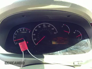 2006 Hyundai Azera SE z VIN KMHFC46F06A121839, wystawiony jako IAAI lot #37194434 z przebiegiem 169 698 mil mil oraz . Historia ofert i sprzedaży dostępna na DreamBid. Obrazek 7.