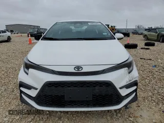 2025 Toyota Corolla SE with VIN 5YFS4MCE3SP224349, listed as a Copart auction lot 50809325 with 4,154 mi miles and Salvage Title. Bid and sale history available at carsss.com. Image 5.