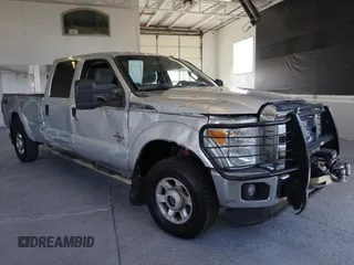 2013 Ford F-350 Platinum z VIN 1FT8W3BT0DEB11506, wystawiony jako Copart lot #73013084 z przebiegiem 190 092 mil mil oraz Szkoda całkowita • Salvage title. Historia ofert i sprzedaży dostępna na DreamBid. Obrazek 1.