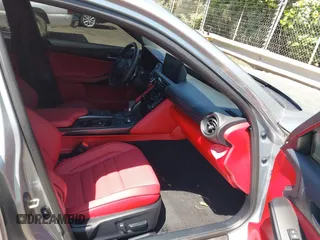 2024 Lexus IS 350 F Sport z VIN JTHGZ1B2XR5078857, wystawiony jako IAAI lot #42172598 z przebiegiem 21 389 mil mil oraz . Historia ofert i sprzedaży dostępna na DreamBid. Obrazek 5.
