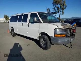 2007 Chevrolet Express Passenger z VIN 1GAHG39U471121312, wystawiony jako Copart lot #47570155 z przebiegiem 139 078 mil mil oraz Szkoda całkowita • Salvage title. Historia ofert i sprzedaży dostępna na DreamBid. Obrazek 4.