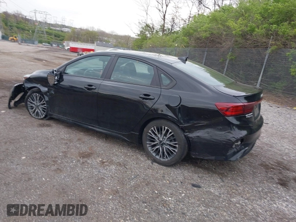 2023 Kia Forte GT-Line z VIN 3KPF54ADXPE627228, wystawiony jako IAAI lot #42022939 z przebiegiem 50 574 mil mil oraz . Historia ofert i sprzedaży dostępna na DreamBid. Obrazek 3.