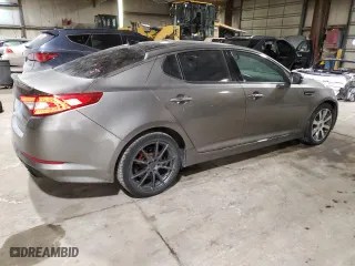 2013 Kia Optima SX w/Limited Pkg with VIN 5XXGR4A63DG114349, listed as a Copart auction lot 45192365 with 111,149 mi miles and Salvage Title. Bid and sale history available at carsss.com. Image 3.