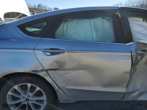 2020 Ford Fusion Hybrid SE with VIN 3FA6P0LU7LR197330, listed as a Copart auction lot 48462095 with 79,532 mi miles and Salvage Title. Bid and sale history available at carsss.com. Image 10.
