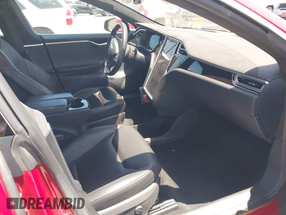 2016 Tesla Model S 90D с VIN 5YJSA1E26GF120631, выставлен на аукционе IAAI как лот 42249326 с пробегом 84 491 миль миль и . История ставок и продаж доступна на DreamBid. Изображение 5.