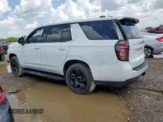 2022 Chevrolet Tahoe z VIN 1GBSCLED5NR233554, wystawiony jako Copart lot #61064025 z przebiegiem Nie podano mil oraz Czysty tytuł • Clean title. Historia ofert i sprzedaży dostępna na DreamBid. Obrazek 2.