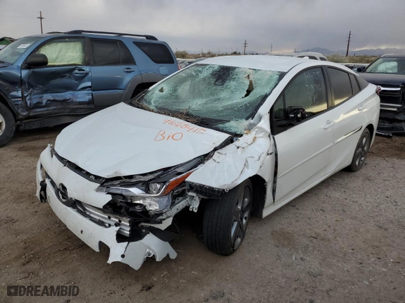 2022 Toyota Prius L Eco with VIN JTDKAMFU4N3176157, listed as a Copart auction lot 41668415 with 31,371 mi miles and Salvage Title. Bid and sale history available at carsss.com. Image 1.