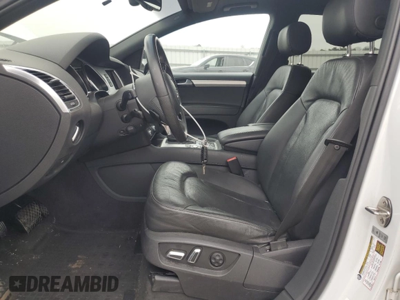 2014 Audi Q7 S line Prestige with VIN WA1DGAFE5ED004318, listed as a Copart auction lot 48866785 with 105,689 mi miles and Salvage title. Bid and sale history available at DreamBid. Image 7.